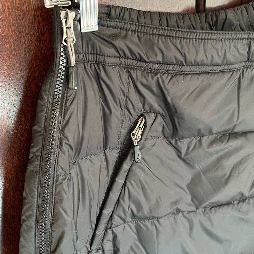 NEW Aventure Women’s Black Ultra Light Down Knee-Length Skirt Size Large - Picture 4 of 8